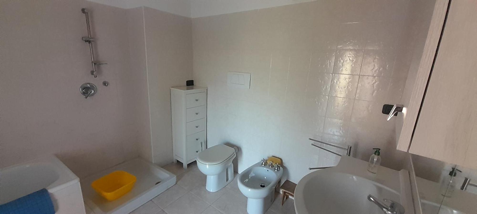 U' Caruggiu De Cisan Apartment Cisano sul Neva Luaran gambar
